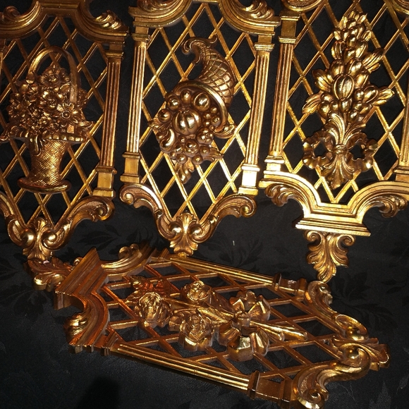 4 DART INC. FOUR SEASONS GOLD WALL HANGINGS - Picture 12 of 15